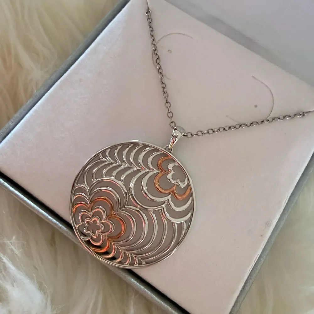 14k Silver Pendant Necklace